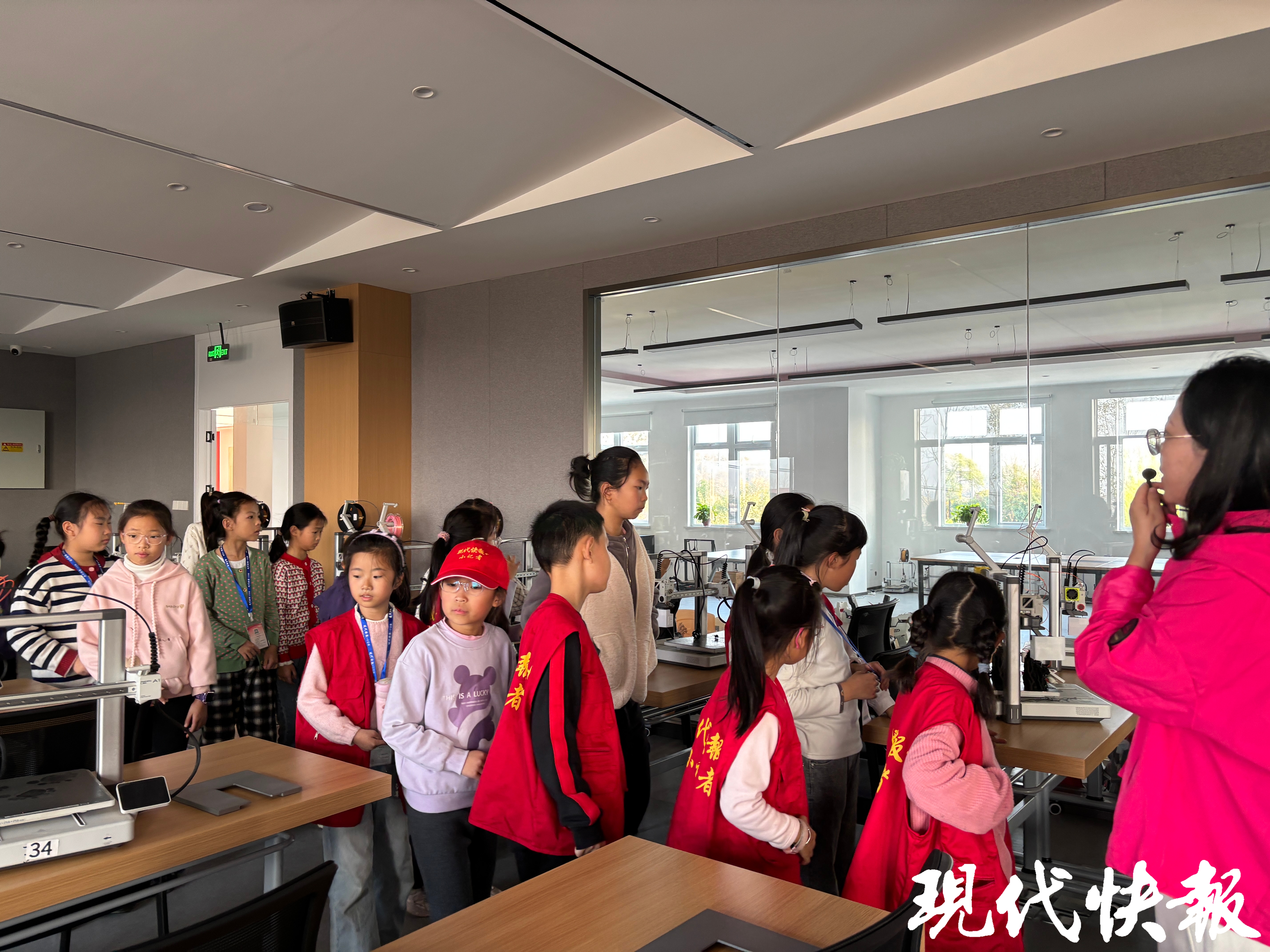 小记者参观3D打印文创工坊